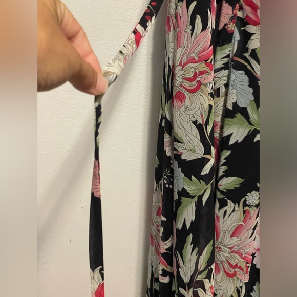 Express floral dress - Picture 4 of 10